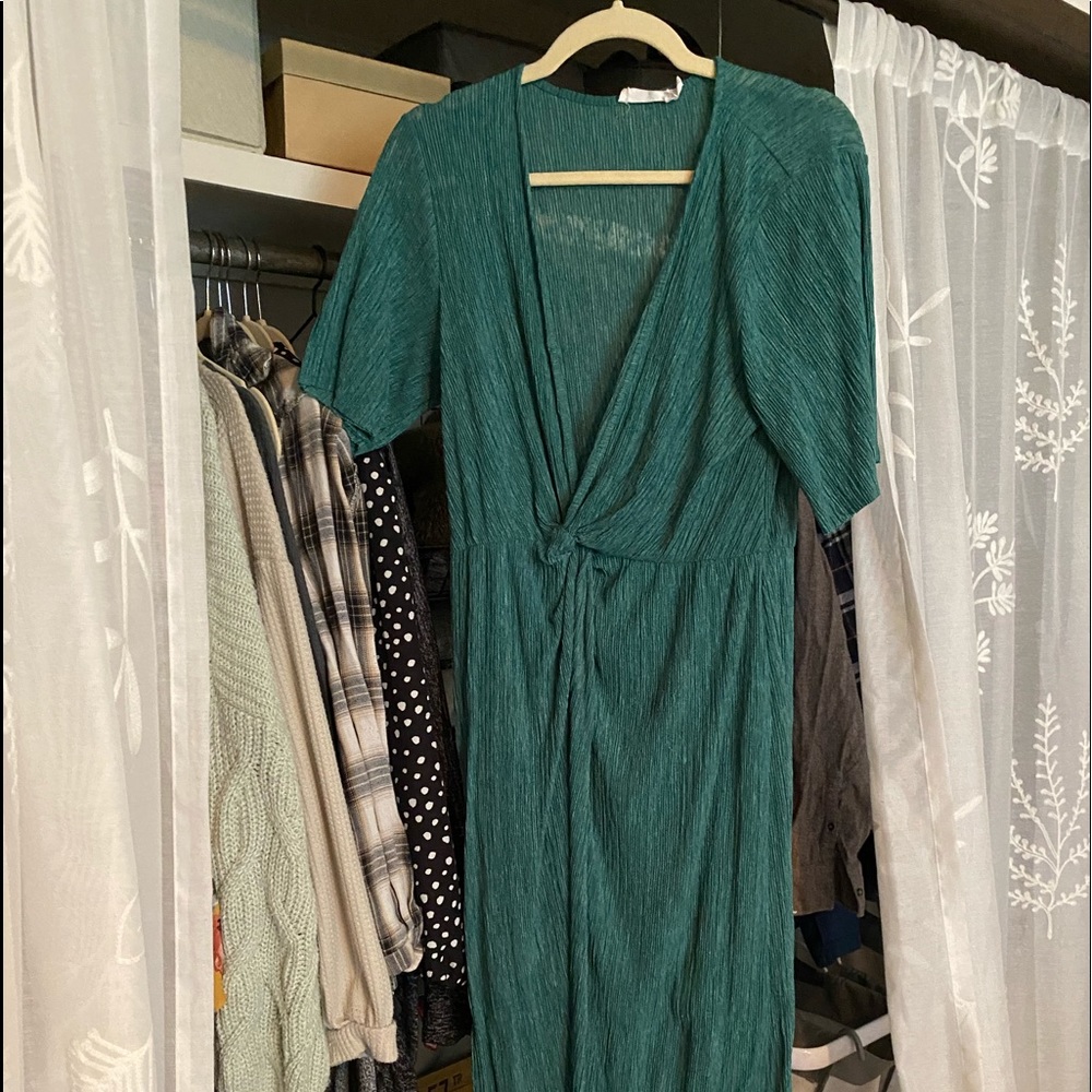 Emerald Green MIDI Dress